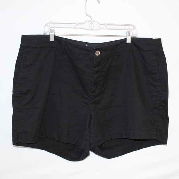 Old Navy Everyday 5" inseam black chino pocketed shorts size 20 - Picture 1 of 7